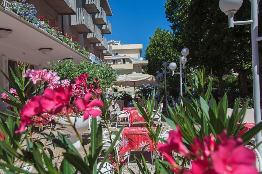 Hotel Garden Bellaria-Igea Marina Esterno foto